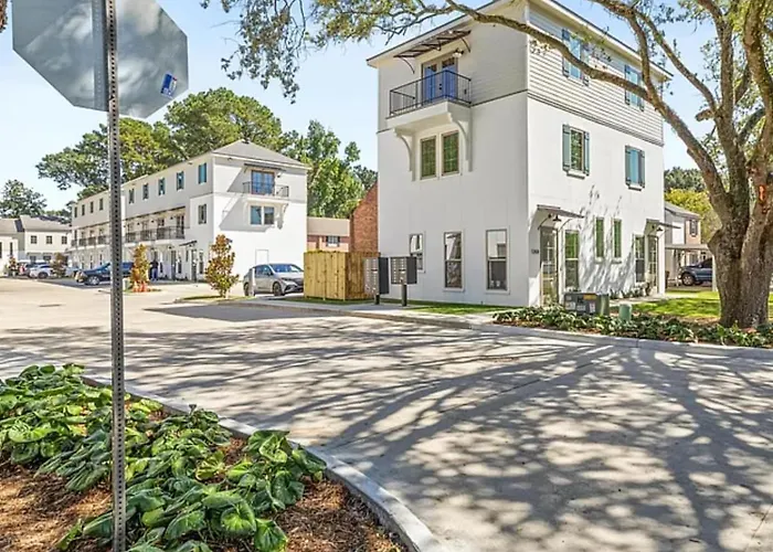 Jefferson Oaks At River Ranch * Lafayette